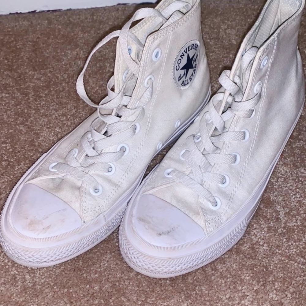 White Converse 2.0 Lunarlon